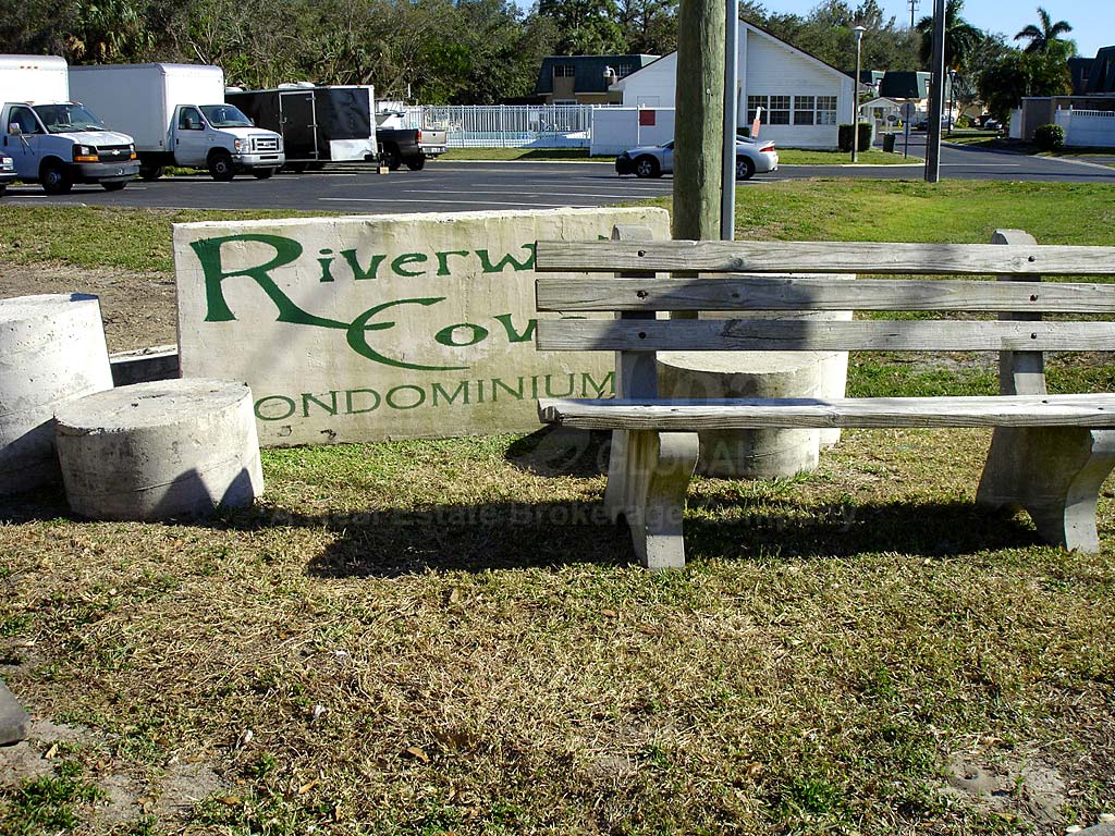 Riverwalk Signage
